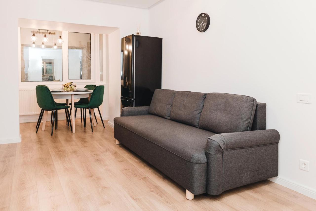 N&B Apartments Cluj-Napoca Exteriör bild